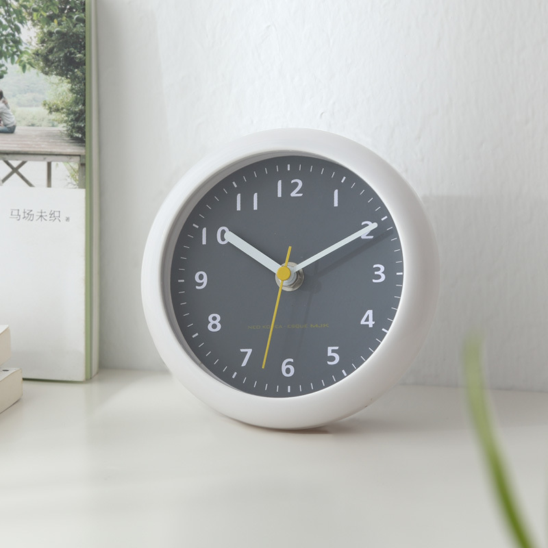 Horloge murale silencieuse de  - Wall Clock Silent avis et prix