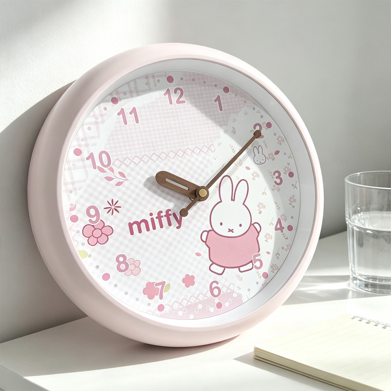 Horloge murale Miffy mignonne, - Wall Clock Silent avis et prix